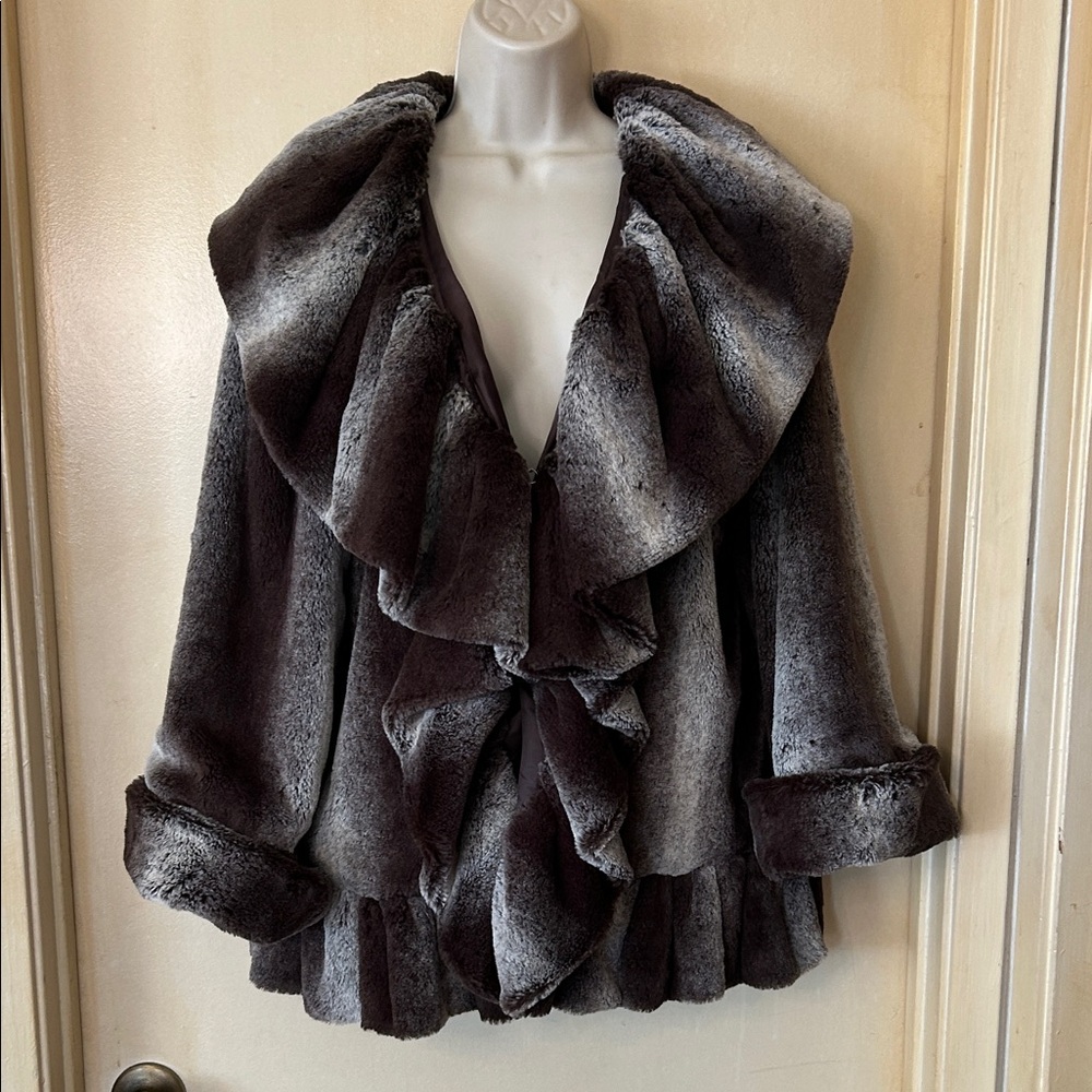 Jackets Galore by John Farah Faux Chinchilla Jacket size L